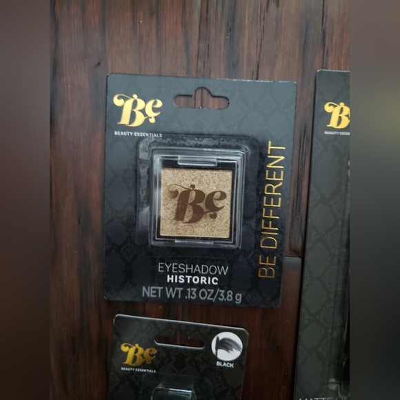 Beauty Essentials Bundle (4 pack) - Picture 5 of 9